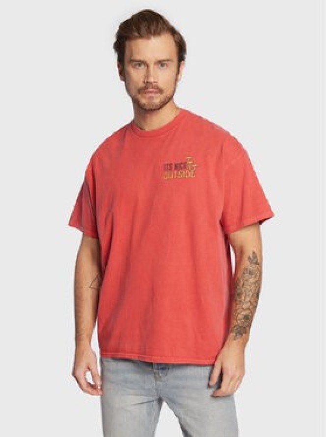 BDG Urban Outfitters T-Shirt 75326470 Czerwony Regular Fit