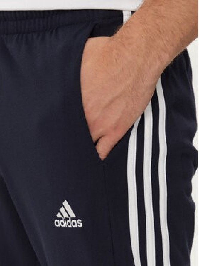 adidas Spodnie dresowe Essentials IC0045 Granatowy Regular Fit