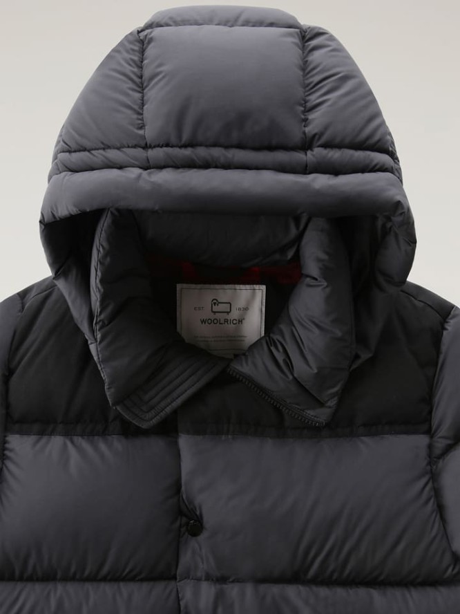 Woolrich Kurtka puchowa "Sierra" w kolorze czarnym rozmiar: XXL