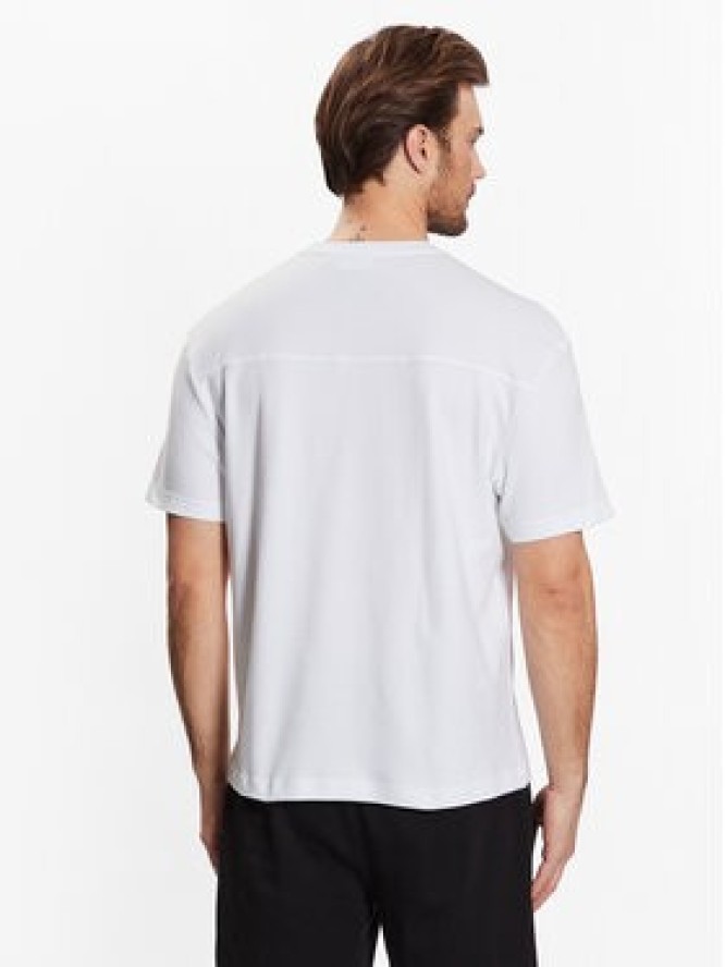 Calvin Klein T-Shirt Motion Graphic K10K111116 Biały Regular Fit