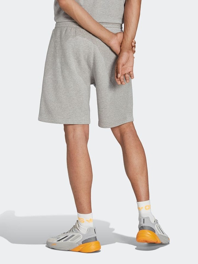 adidas Szorty dresowe w kolorze szarym rozmiar: XL