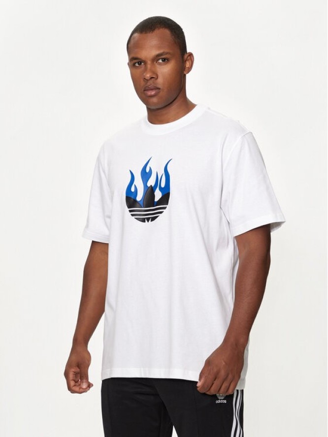 adidas T-Shirt Flames Logo IS2944 Biały Loose Fit