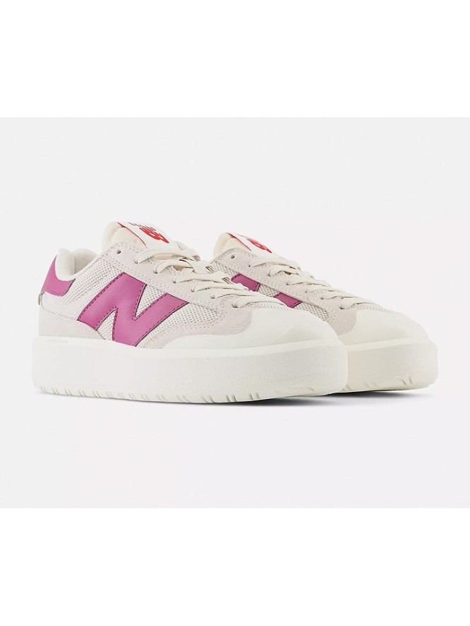 New Balance Skórzane sneakersy "302" w kolorze beżowo-różowym rozmiar: 42,5