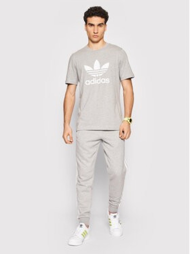 adidas T-Shirt adicolor Classics Trefoil H06643 Szary Regular Fit