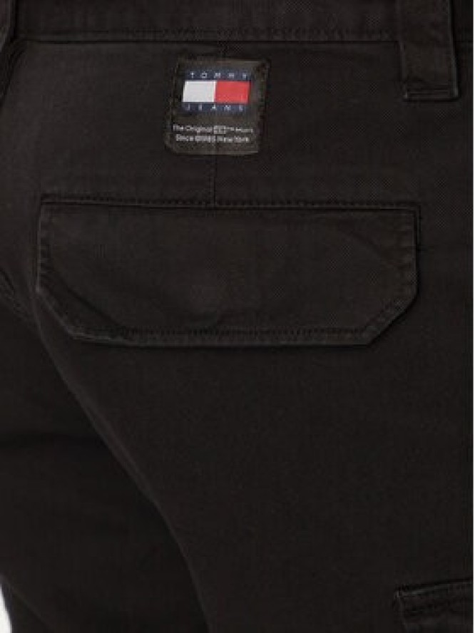 Tommy Jeans Szorty materiałowe Ethan DM0DM18809 Czarny Regular Fit