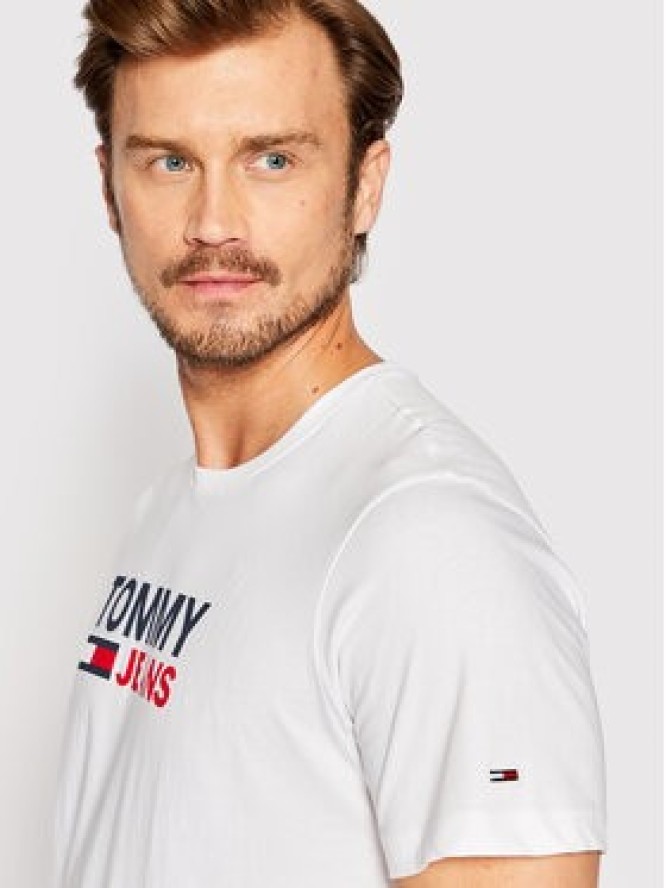 Tommy Jeans T-Shirt Corp Logo DM0DM15379 Biały Regular Fit