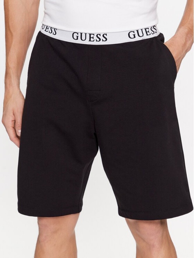 Guess Szorty sportowe U4RD00 KBS91 Czarny Regular Fit