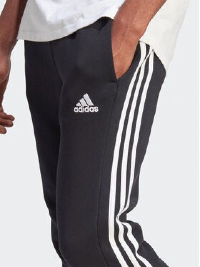 adidas Spodnie dresowe IB4030 Czarny Regular Fit