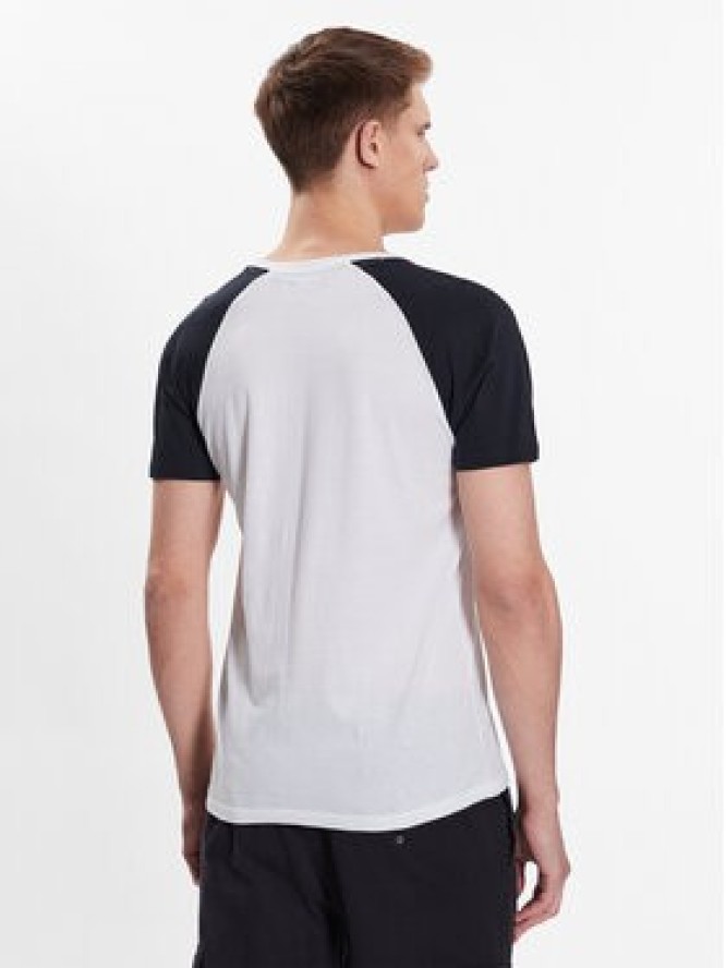 Brave Soul T-Shirt MTS-149BAPTISTK Biały Regular Fit