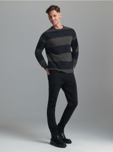 Jeansy skinny fit - czarny