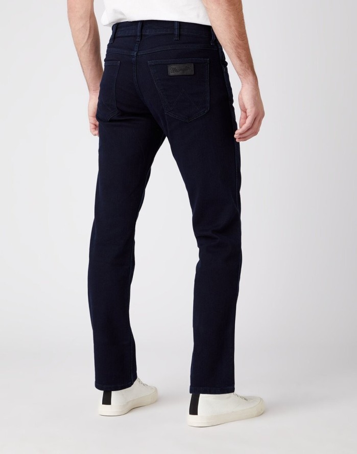 WRANGLER GREENSBORO MĘSKIE SPODNIE JEANSOWE BLACK BACK W15QQC77D