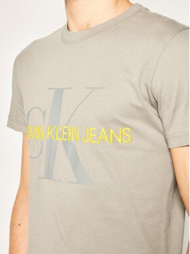 Calvin Klein Jeans T-Shirt Vegetable Dye Monogram J30J314762 Szary Slim Fit