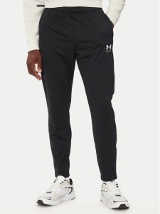 Under Armour Spodnie dresowe UA Challenger 1382602 Czarny Regular Fit