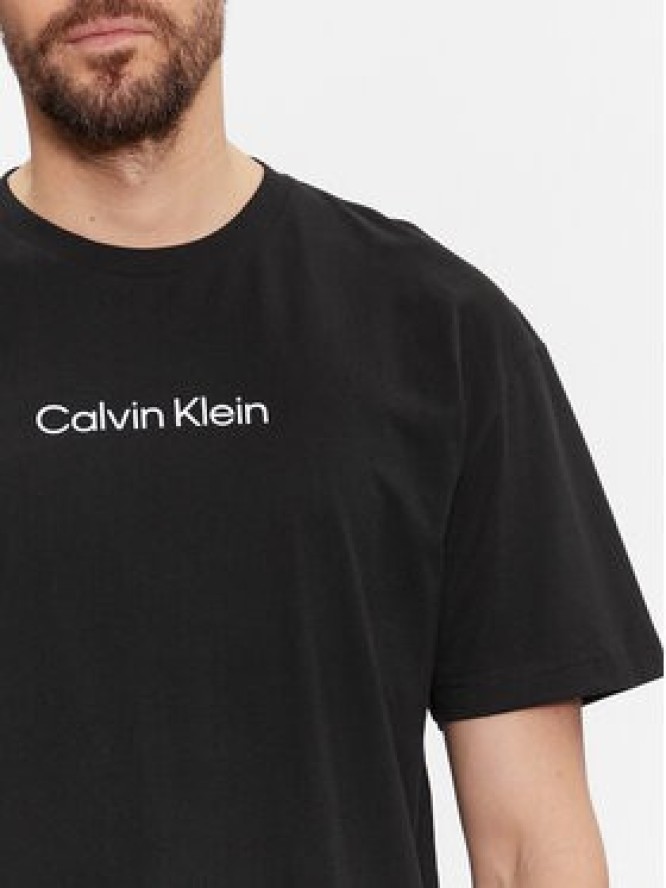 Calvin Klein T-Shirt Hero K10K111346 Czarny Regular Fit