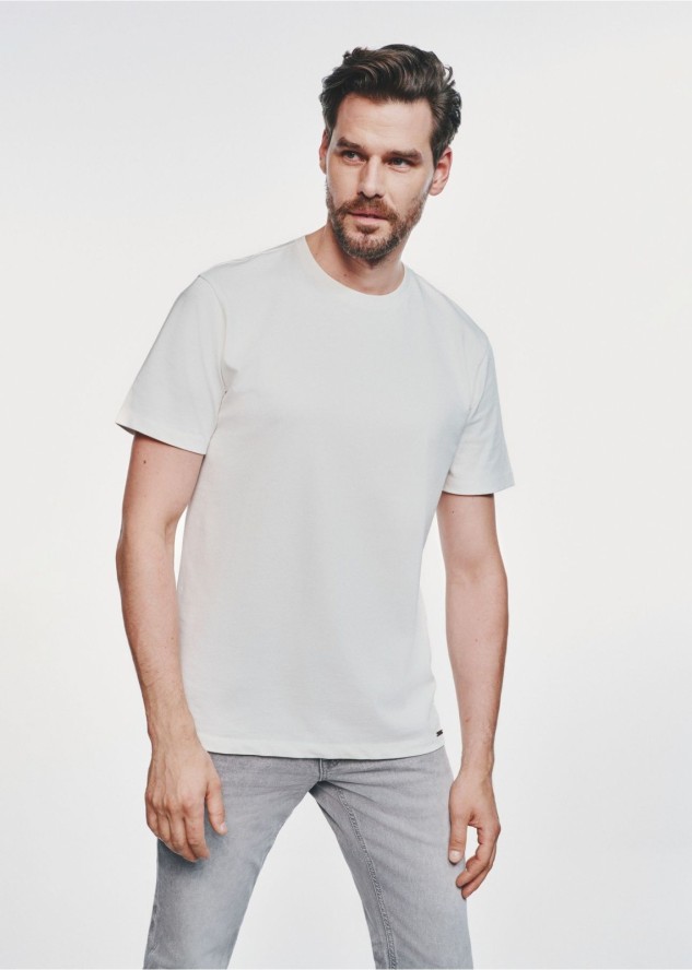 Kremowy t-shirt męski basic