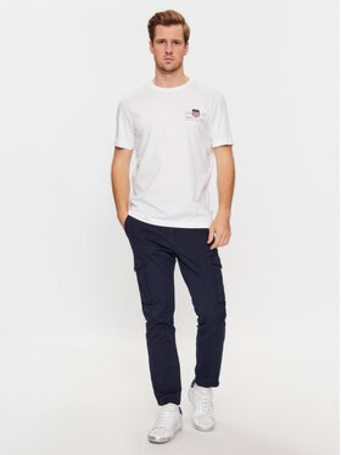 Gant T-Shirt Reg Archive Shield Emb Ss 2067004 Biały Regular Fit