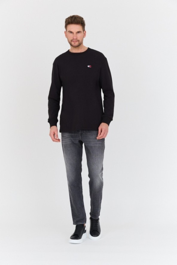 TOMMY JEANS Czarny longsleeve