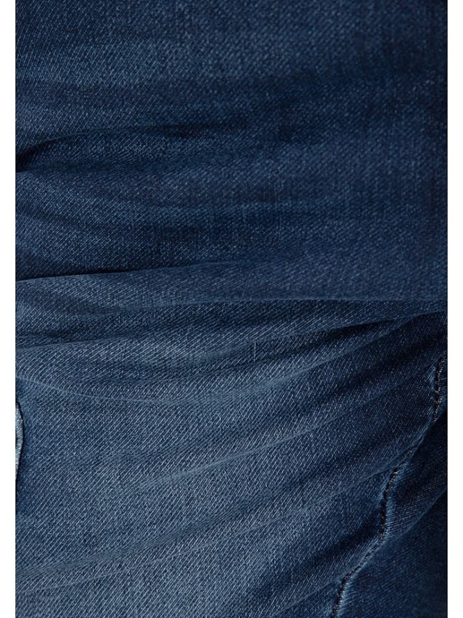 Timezone Szorty dżinsowe "Stanley" w kolorze niebieskim rozmiar: W36
