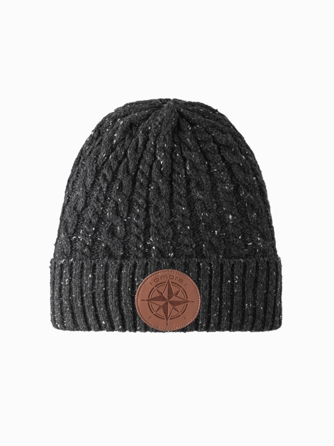 Męska czapka beanie z okrągłą tłoczoną naszywką – grafitowa V1 OM-ACWH-0121 - uniwersalny