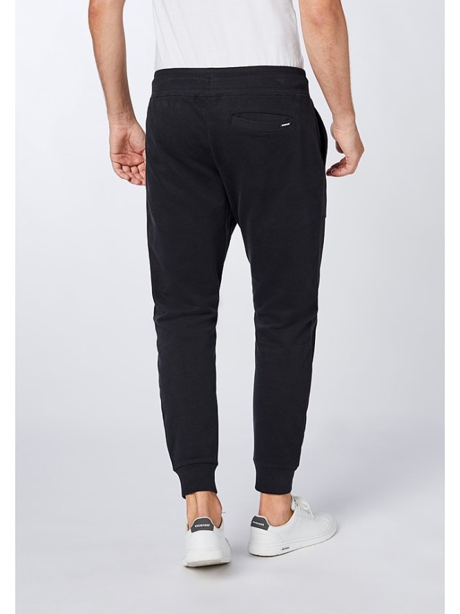 Chiemsee Spodnie dresowe "Bolmen" w kolorze czarnym rozmiar: 3XL
