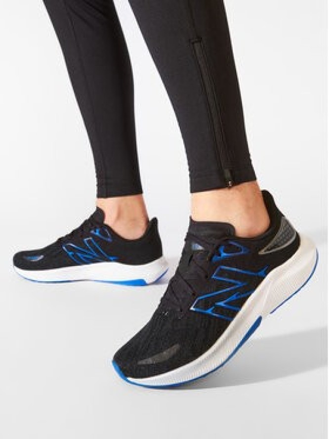 New Balance Buty do biegania FuelCell Propel v3 MFCPRCD3 Czarny