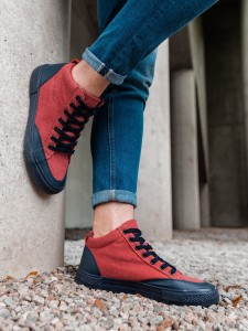 Buty męskie sneakersy - czerwone V6 T377 - 42