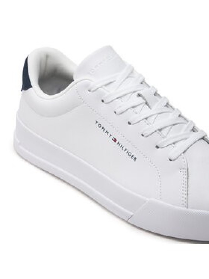 Tommy Hilfiger Sneakersy Th Court Leather Grain Ess FM0FM05297 Biały