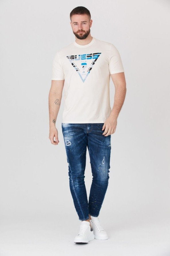 GUESS Biały t-shirt męski z logo w moro