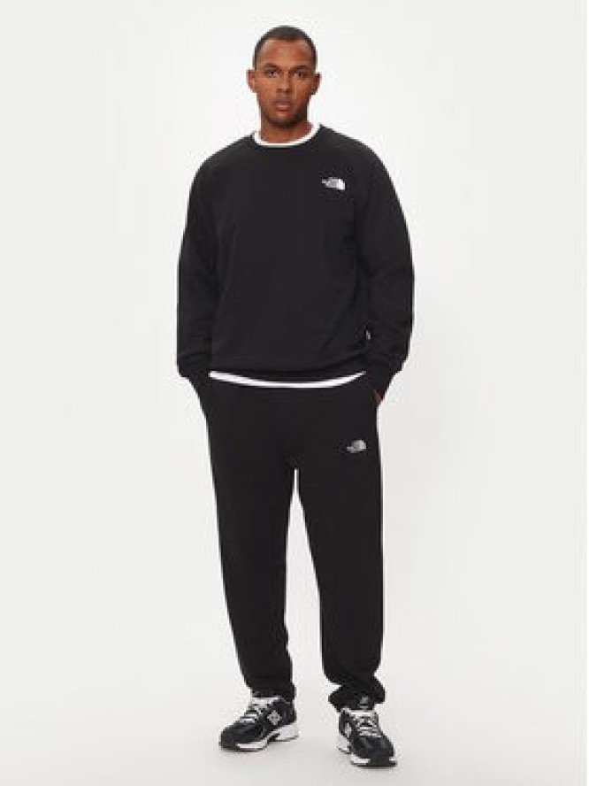 The North Face Spodnie dresowe Essential NF0A8A6J Czarny Relaxed Fit