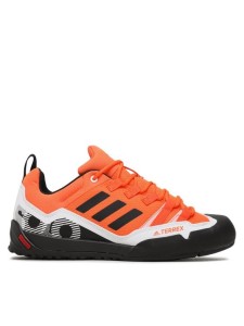 adidas Trekkingi Terrex Swift Solo Approach Shoes HR1302 Pomarańczowy