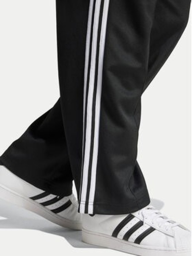 adidas Spodnie dresowe adicolor Firebird IZ4801 Czarny Baggy Fit