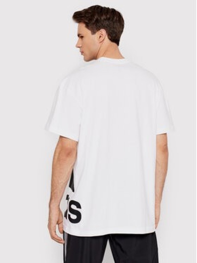 adidas T-Shirt Essentials Giant Logo HE1829 Biały Relaxed Fit