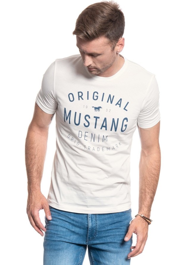 MUSTANG TSHIRT Alex C Print CLOUD DANCER 1010716 2020