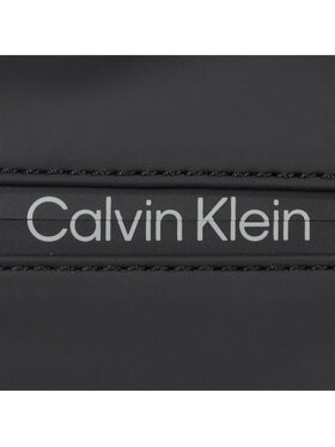 Calvin Klein Torba Rubberized Weekender K50K510794 Czarny