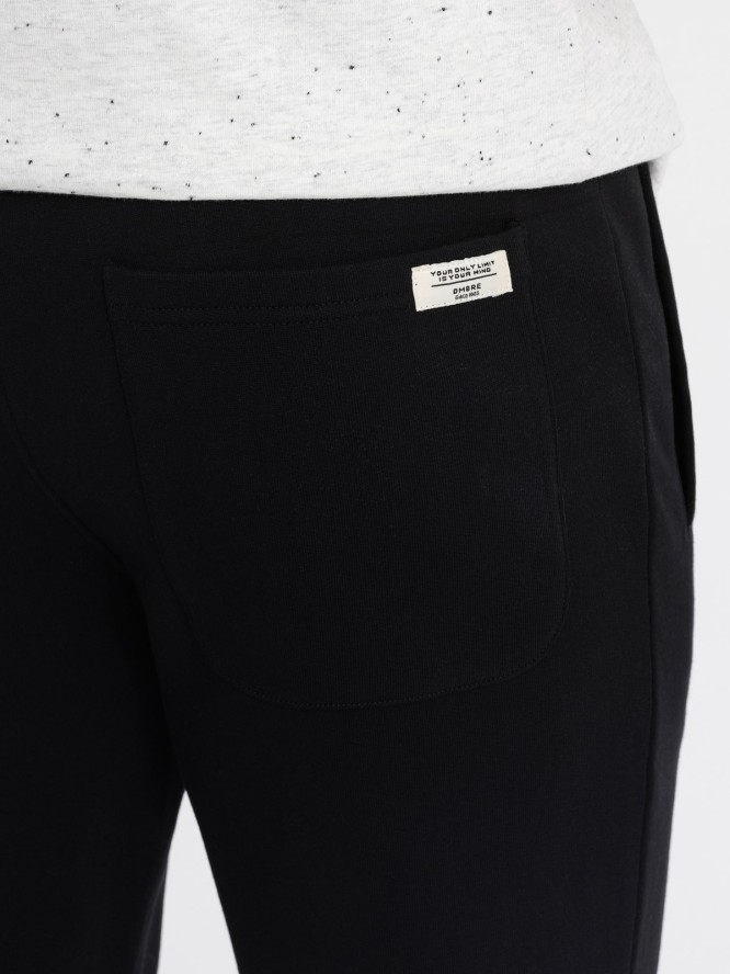 Dresowe spodnie męskie z nogawką bez ściągacza - czarne V5 OM-PABS-0206 - XXL