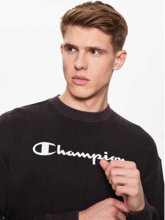 Champion Bluza 218601 Czarny Regular Fit