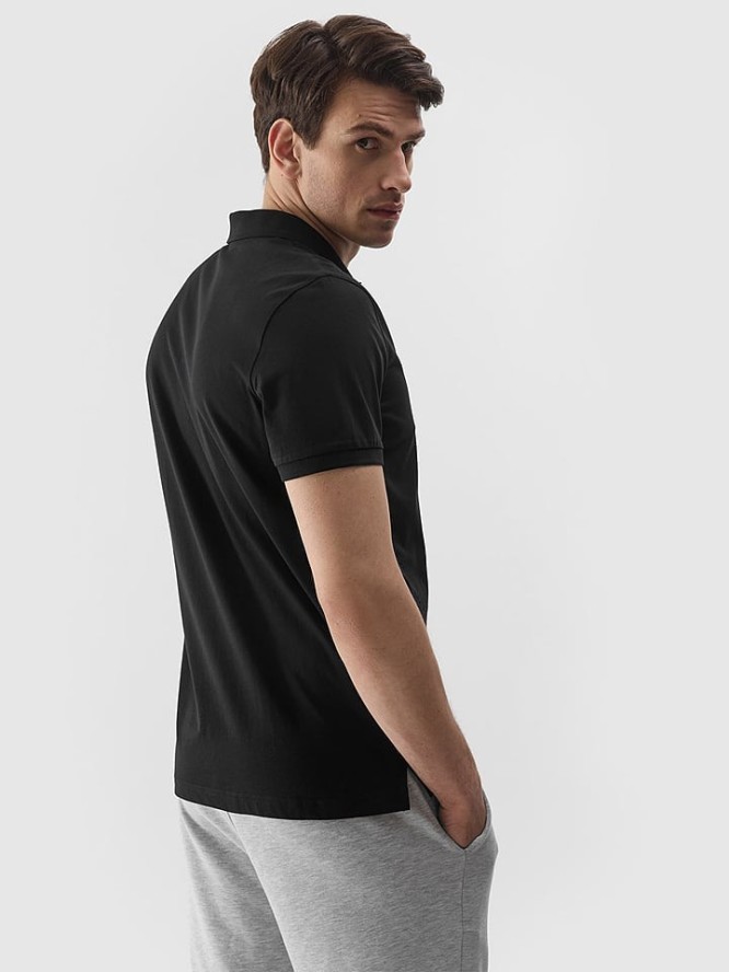 4F Koszulka polo w kolorze czarnym rozmiar: L