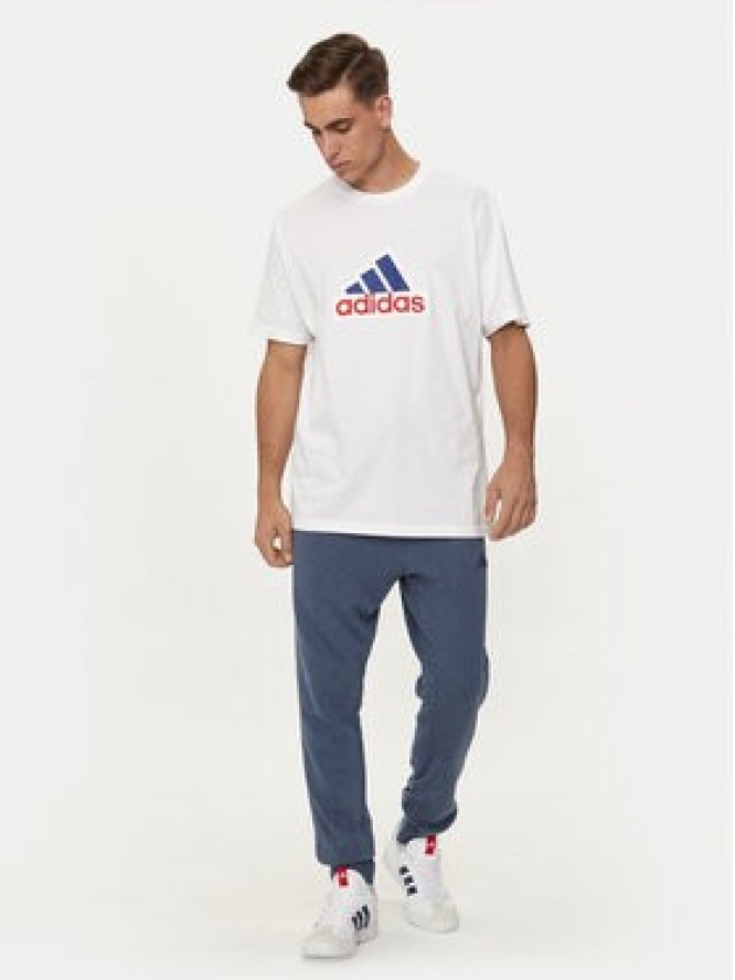 adidas T-Shirt Future Icons Badge of Sport IS3234 Biały Loose Fit