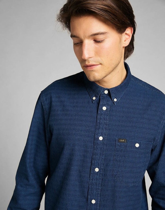 MĘSKA KOSZULA MATERIAŁOWA LEE RIVETED SHIRT INDIGO L66IMNDK