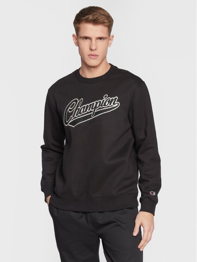 Champion Bluza Varsity Script Logo 217888 Czarny Regular Fit