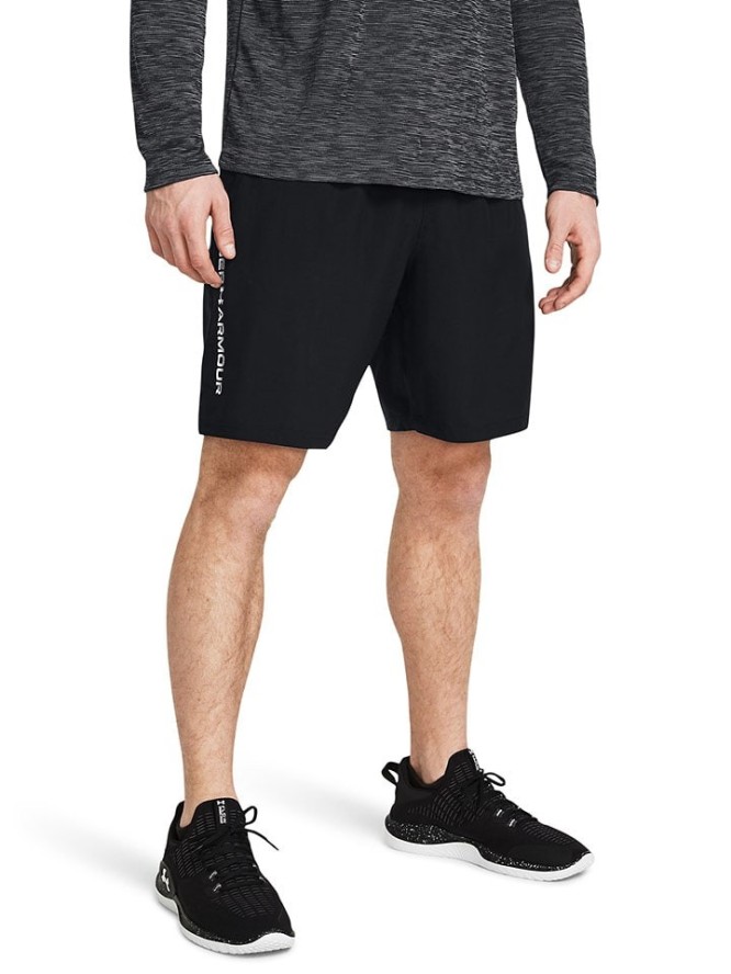 Under Armour Szorty sportowe "Woven" w kolorze czarnym rozmiar: XL