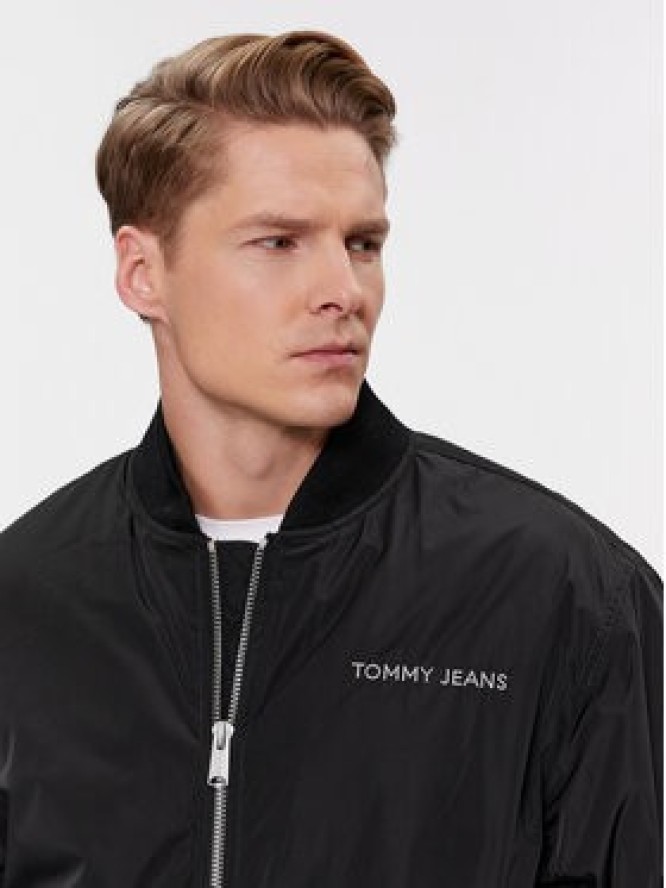 Tommy Jeans Kurtka bomber Classics DM0DM17879 Czarny Relaxed Fit