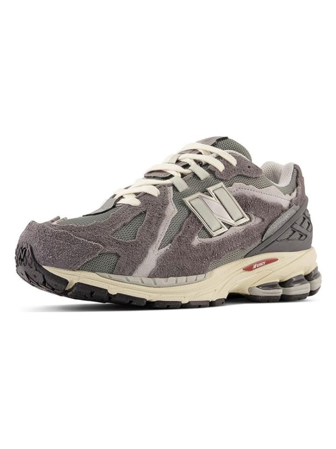 New Balance Skórzane sneakersy "M2002RFB" w kolorze szarym rozmiar: 42,5