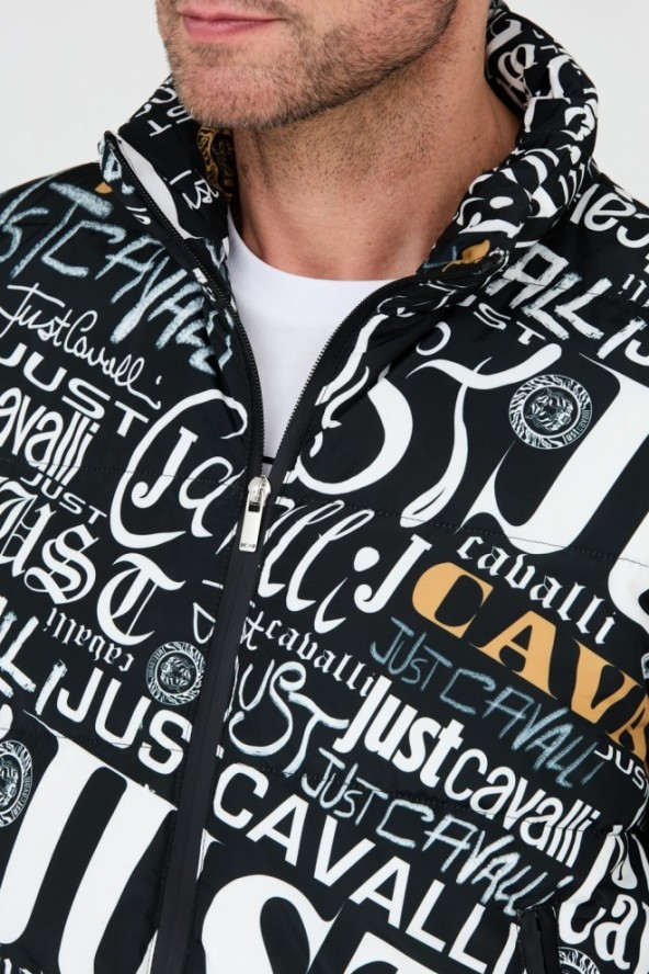 JUST CAVALLI Czarna kurtka Print Lettering