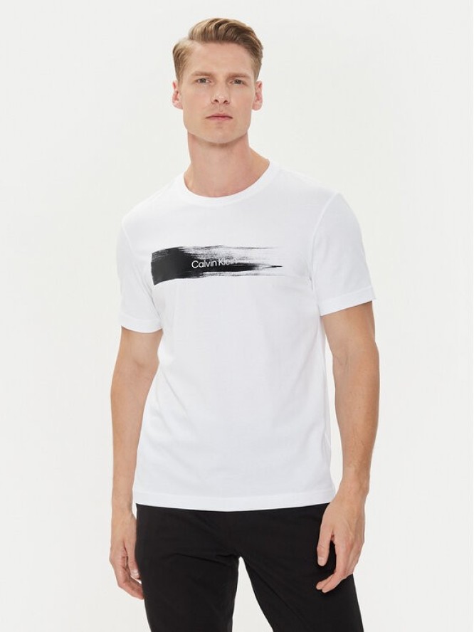 Calvin Klein T-Shirt Brush Logo K10K113113 Biały Regular Fit