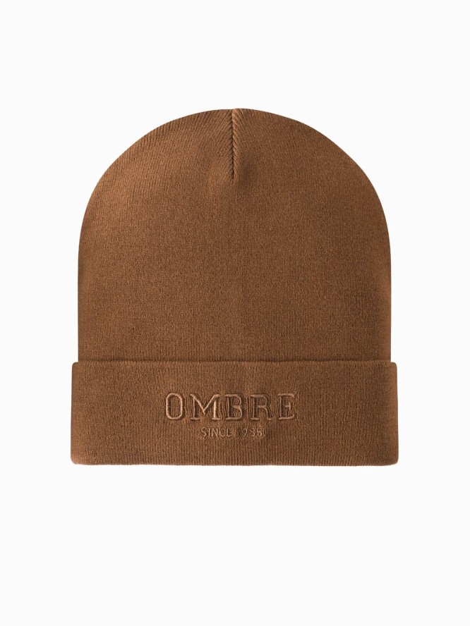 Czapka dzianinowa męska beanie z haftowanym napisem – brązowa V4 OM-ACWH-0120 - uniwersalny