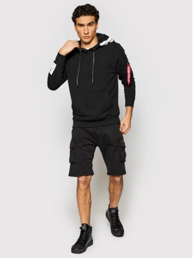 Alpha Industries Szorty materiałowe Crew 176203 Czarny Slim Fit