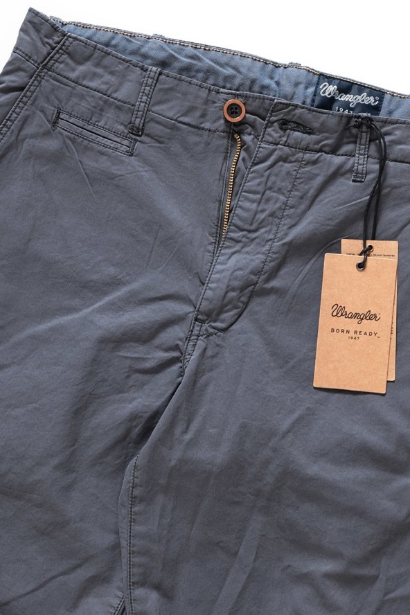 KRÓTKIE SPODENKI WRANGLER CHINO SHORTS OMBRE BLUE W14MLL90K