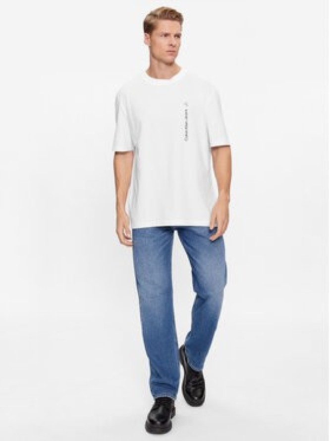 Calvin Klein Jeans T-Shirt J30J323995 Biały Relaxed Fit