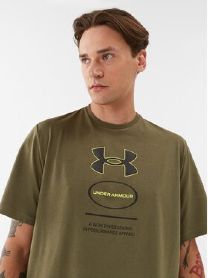 Under Armour T-Shirt Ua Core Novelty Graphic Ss 1380957 Khaki Loose Fit
